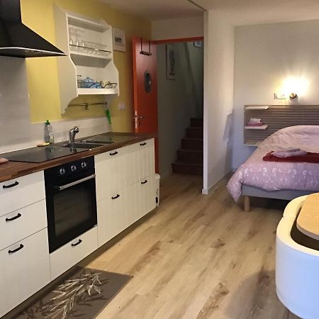La Mazille , Cossy Vakantiestudio Met Zwembad In Zuid-Bourgogne Anglure-sous-Dun ภายนอก รูปภาพ